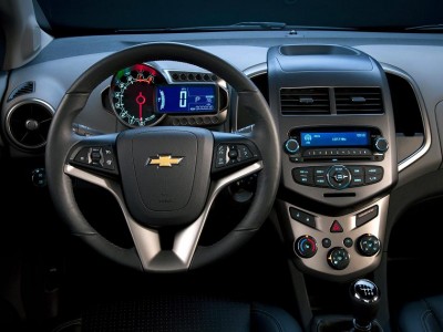 2013-Chevrolet-Sonic-Coupe-Hatchback-LS-LS-Manual-4dr-Hatchback-Interior-2.png.jpg