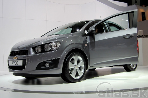 Aveo002.jpg